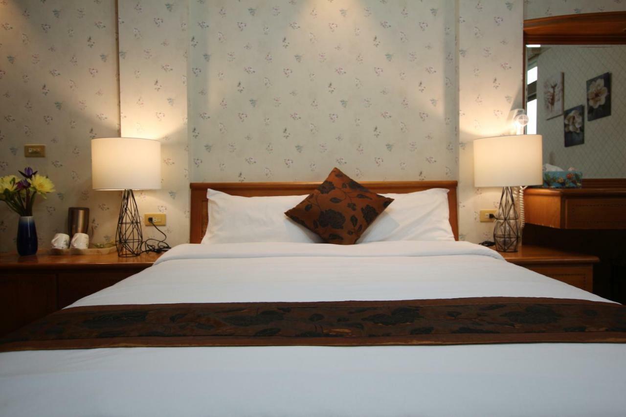 Yilan Pine Villa Homestay Luodong Esterno foto