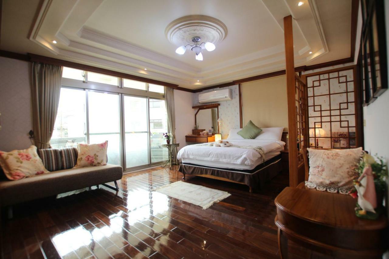 Yilan Pine Villa Homestay Luodong Esterno foto