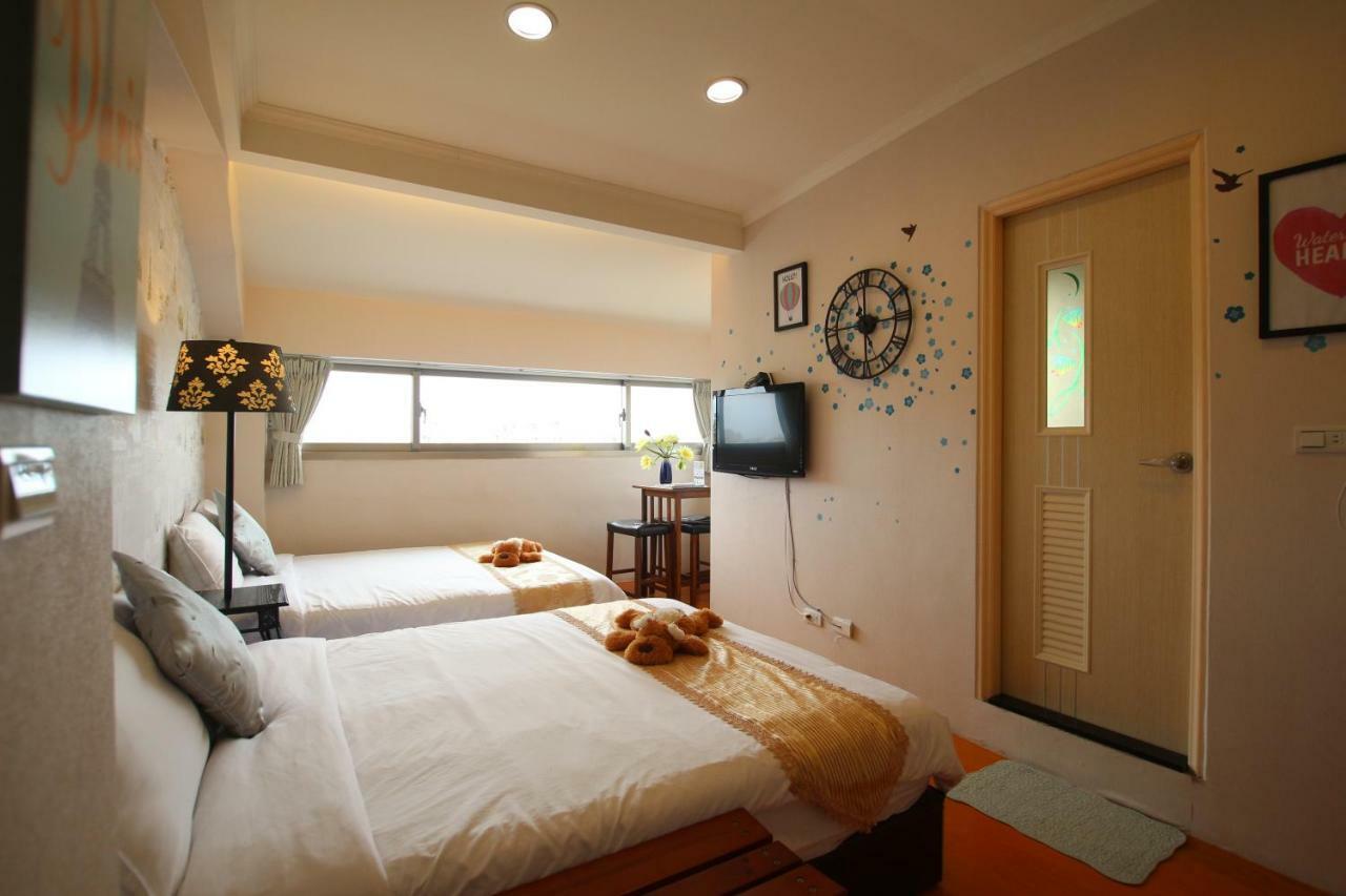 Yilan Pine Villa Homestay Luodong Esterno foto