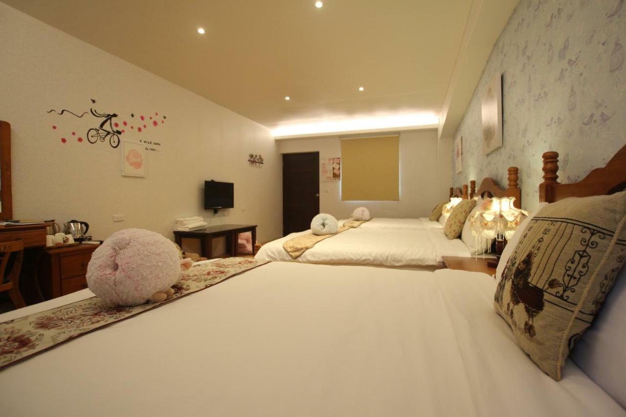 Yilan Pine Villa Homestay Luodong Esterno foto