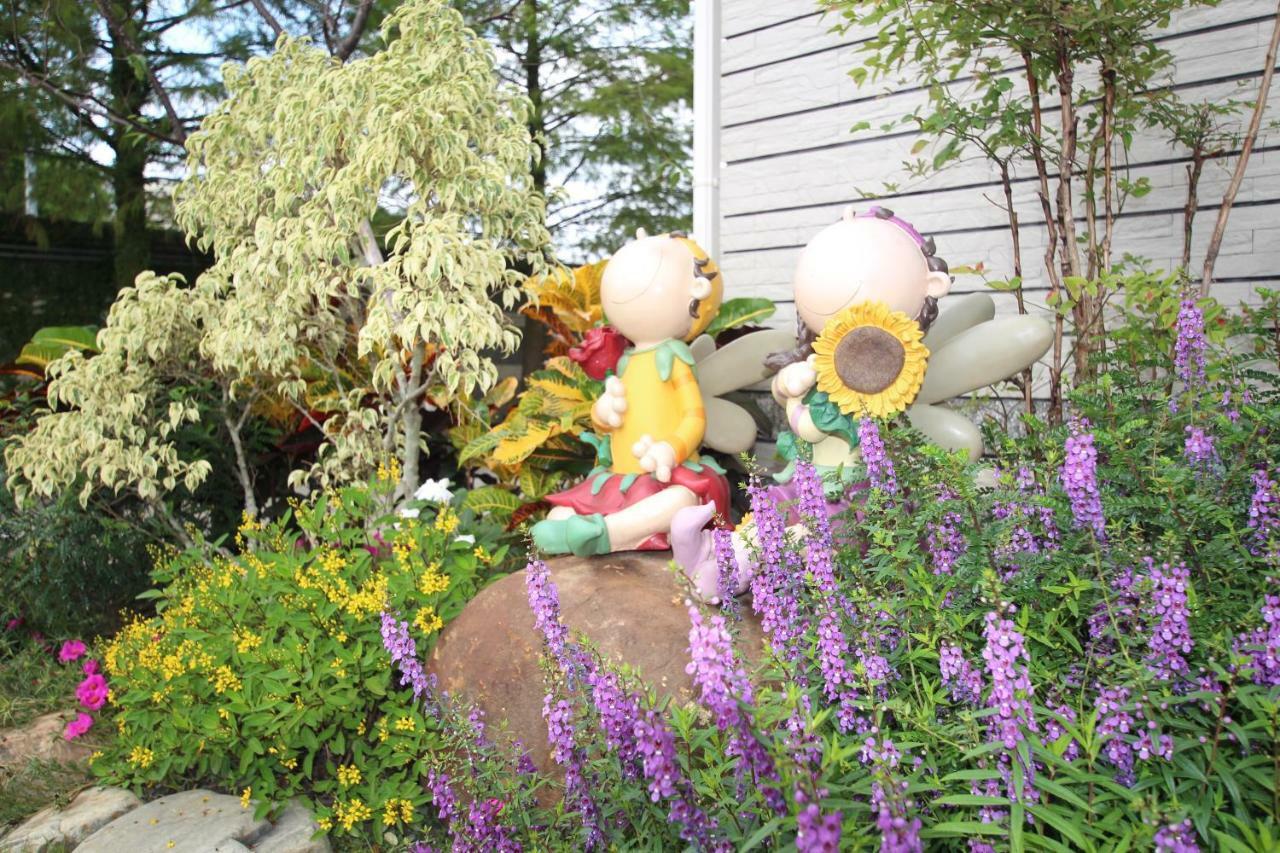 Yilan Pine Villa Homestay Luodong Esterno foto