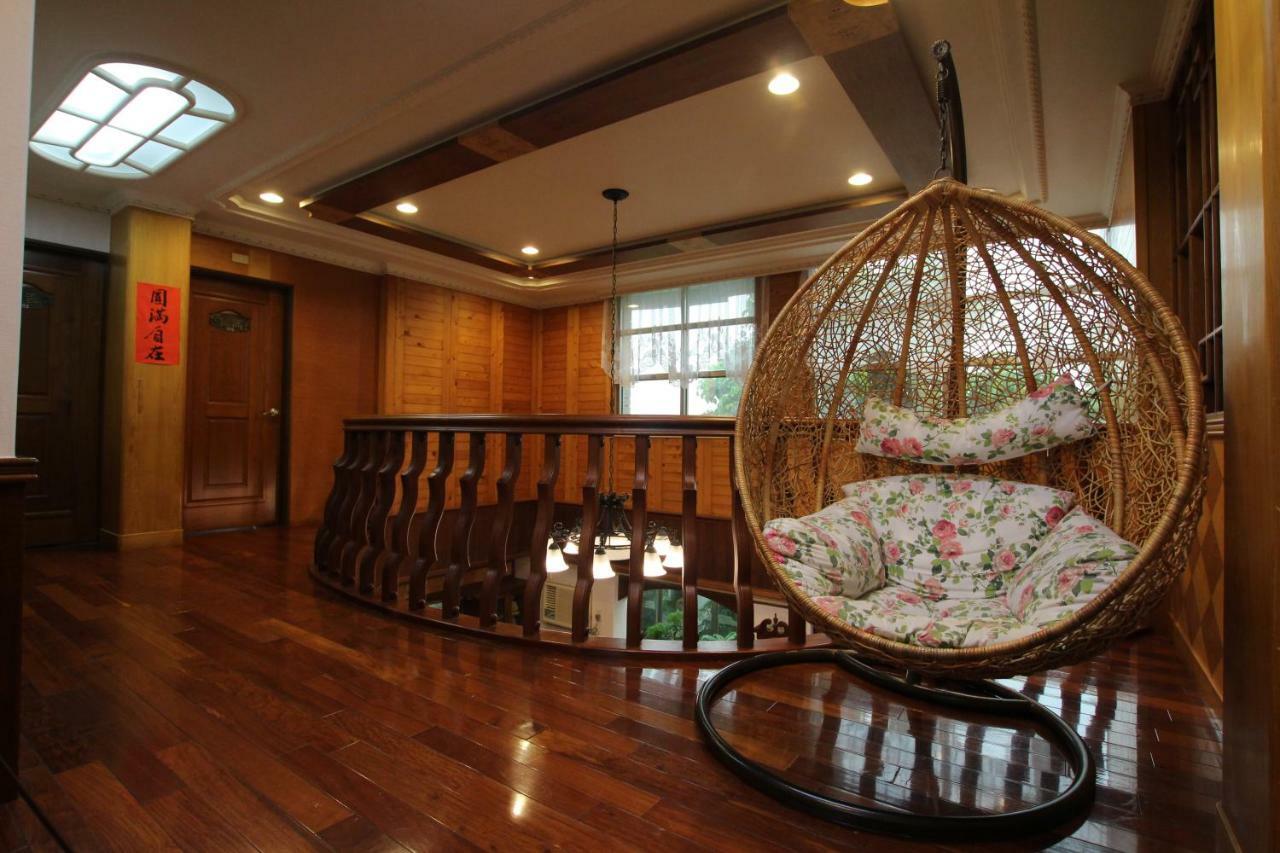 Yilan Pine Villa Homestay Luodong Esterno foto