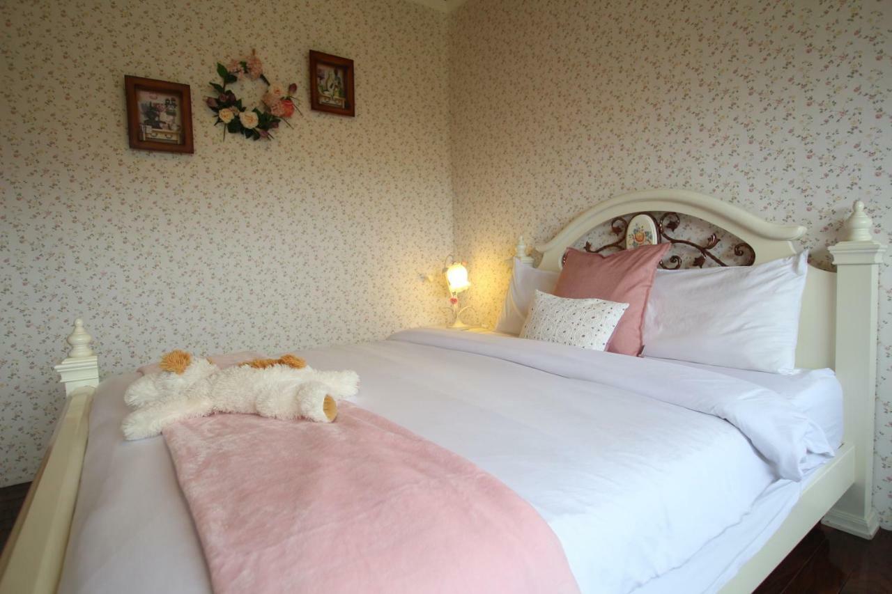 Yilan Pine Villa Homestay Luodong Esterno foto