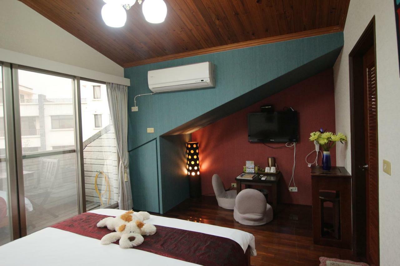 Yilan Pine Villa Homestay Luodong Esterno foto